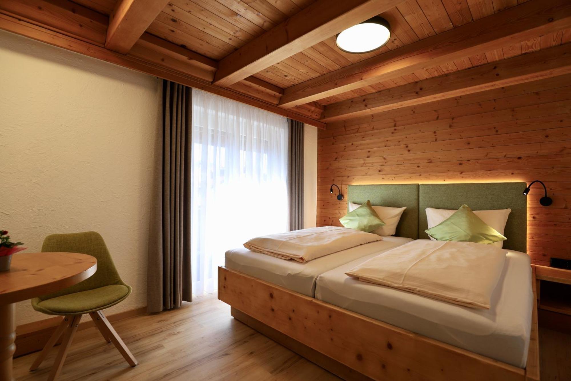 זונטהופן Kaisers Das Kleine Stadthotel מראה חיצוני תמונה