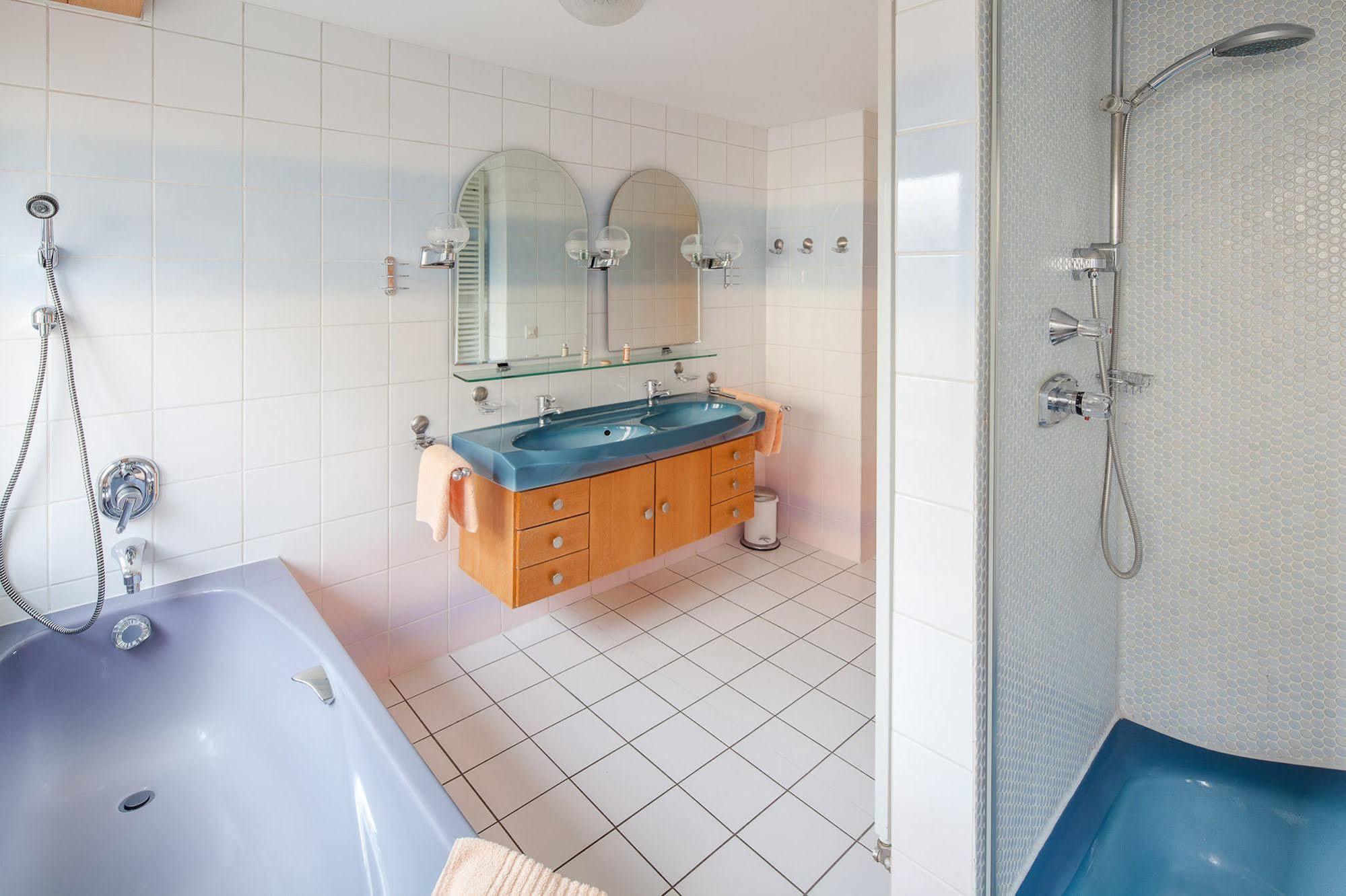 זונטהופן Kaisers Das Kleine Stadthotel מראה חיצוני תמונה